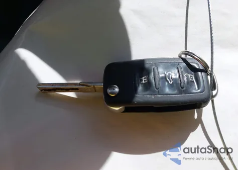 2012 Volkswagen Tiguan Se из США, поврежденный, VIN WVGAV7AX6CW001838